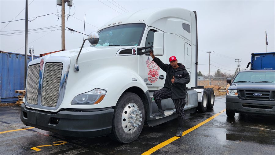 Delta Carrier Group white Kenworth T680 unit 1422 yard